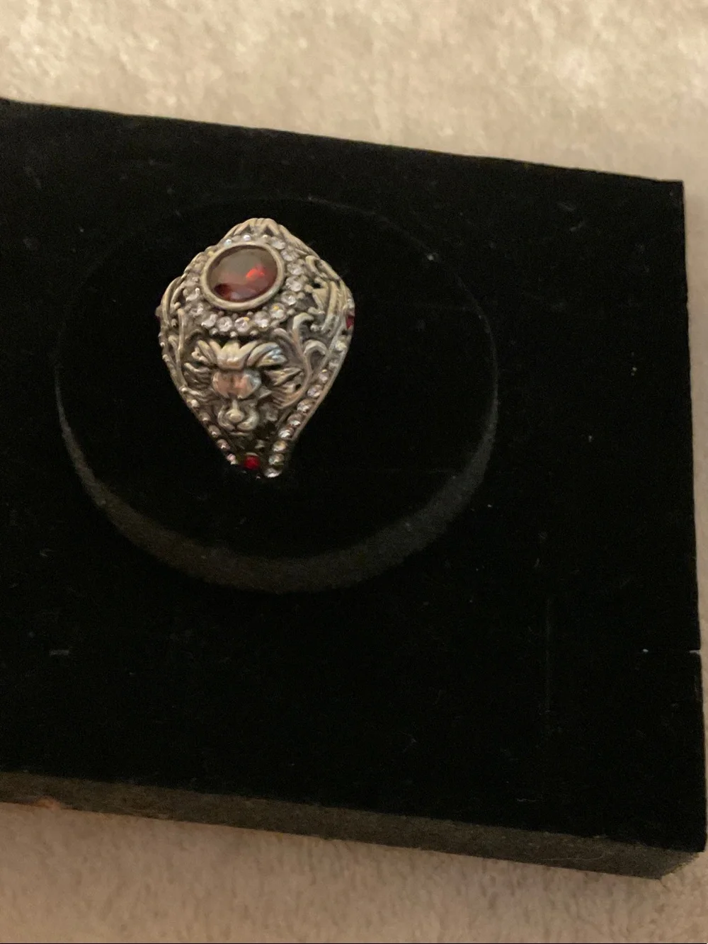 Vintage-Style Sterling Silver Ring with Deep Amber Gemstone